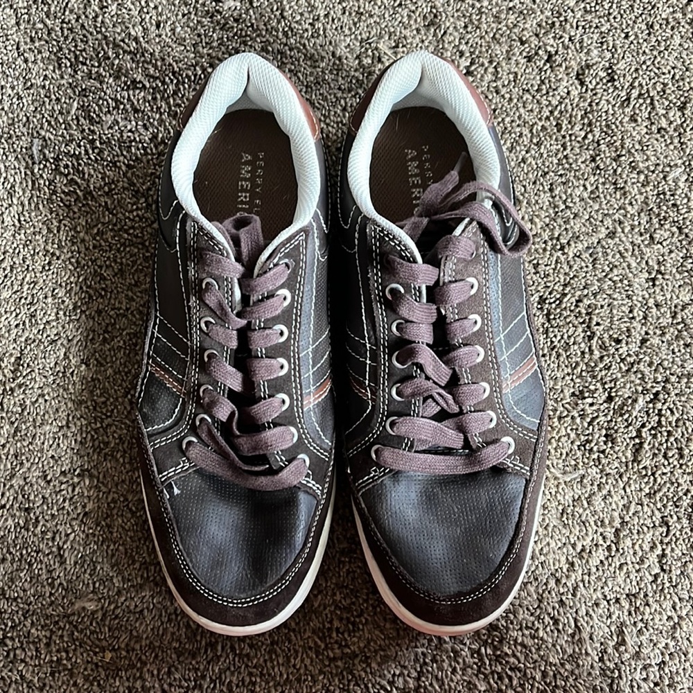 Brown Perry Ellis mens shoes